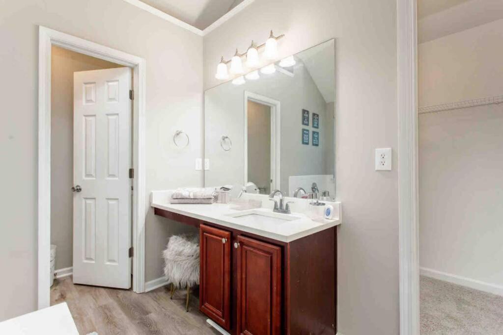One Chance Luxury Estate - King & Queen Suites! Атланта Екстер'єр фото